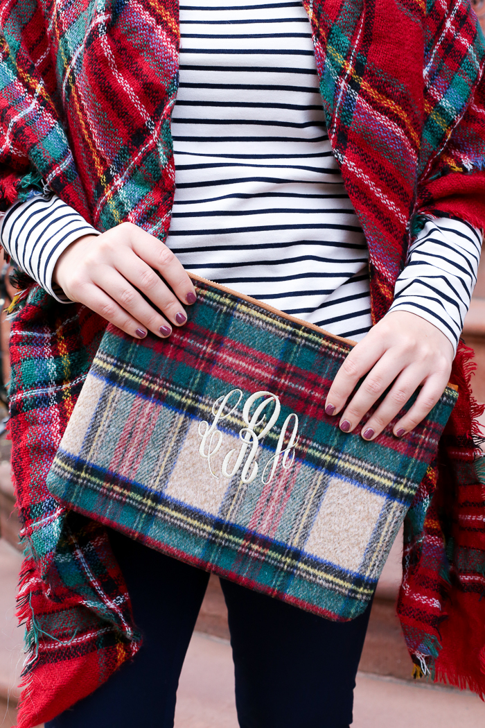 Monogrammed Plaid Clutch | dcgirlinpearls.com
